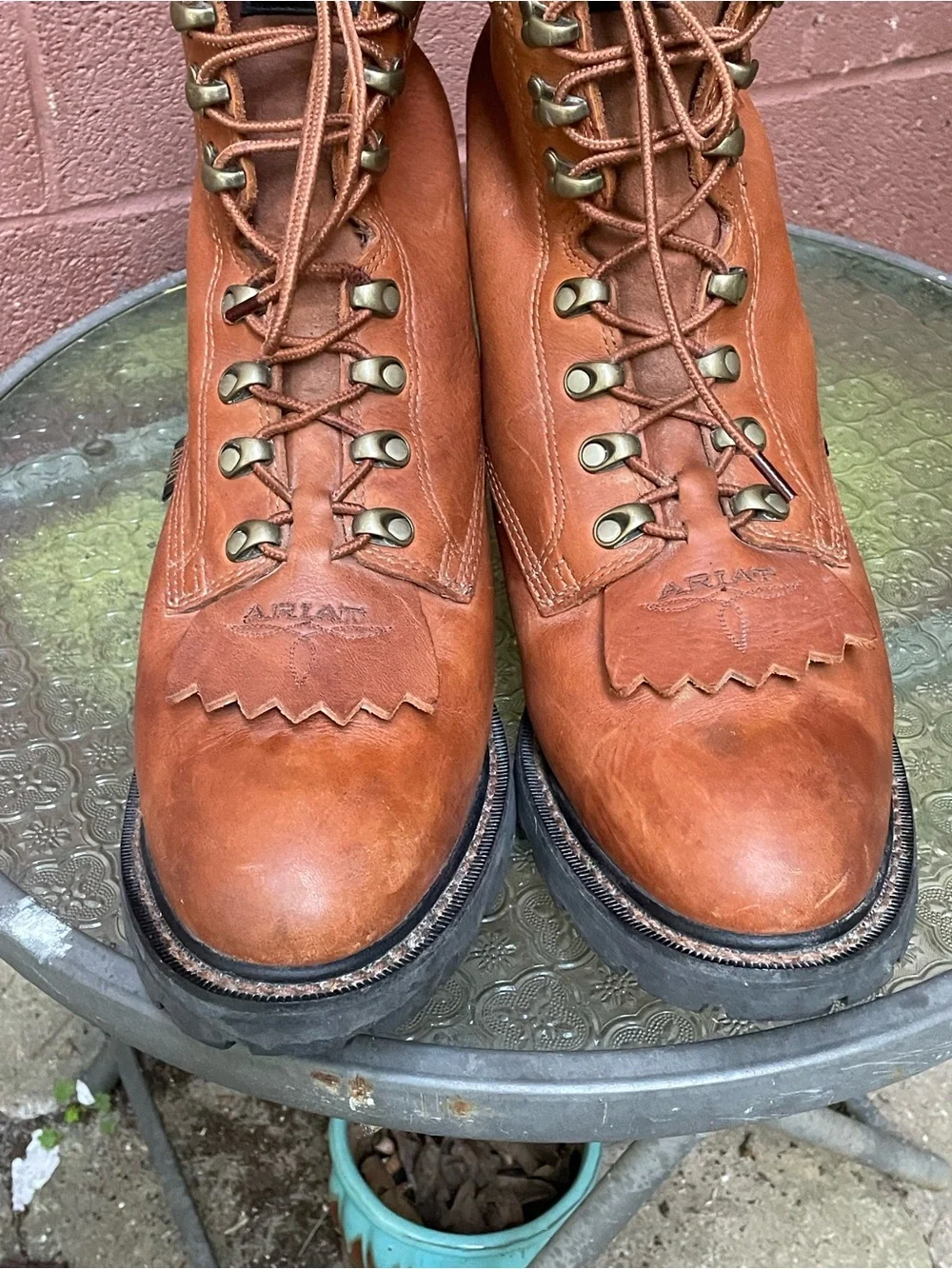 Ariat toe kiltie